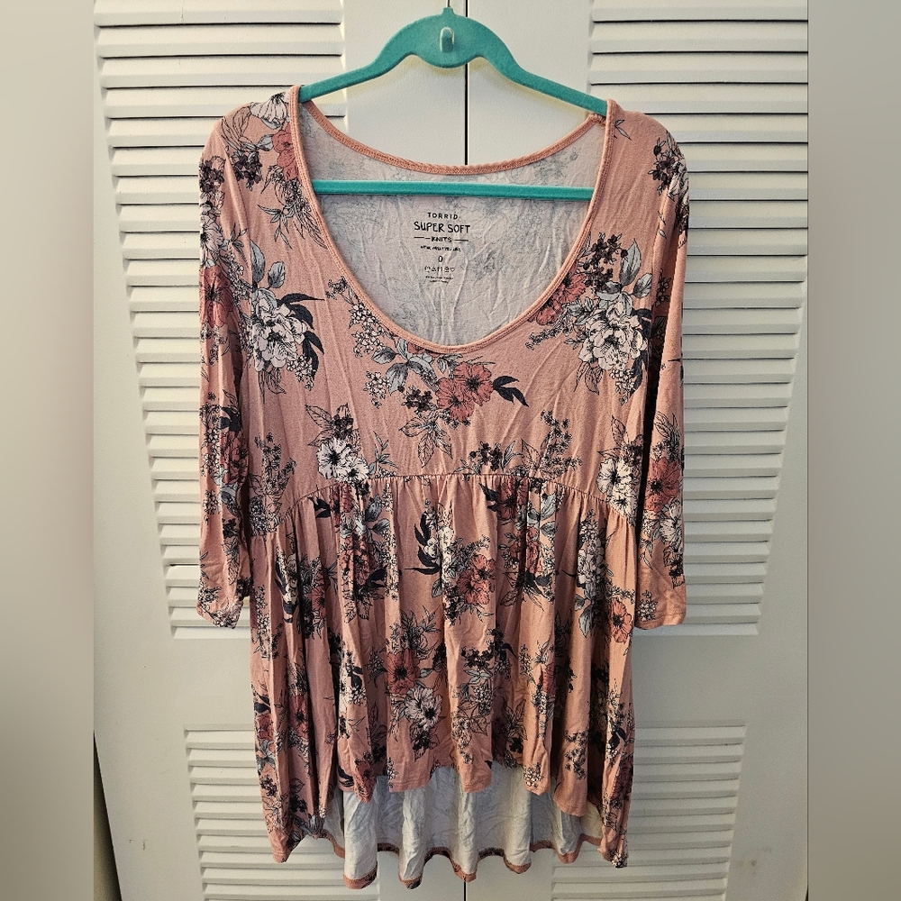 Torrid Floral Blouse - High Low - Size 0X